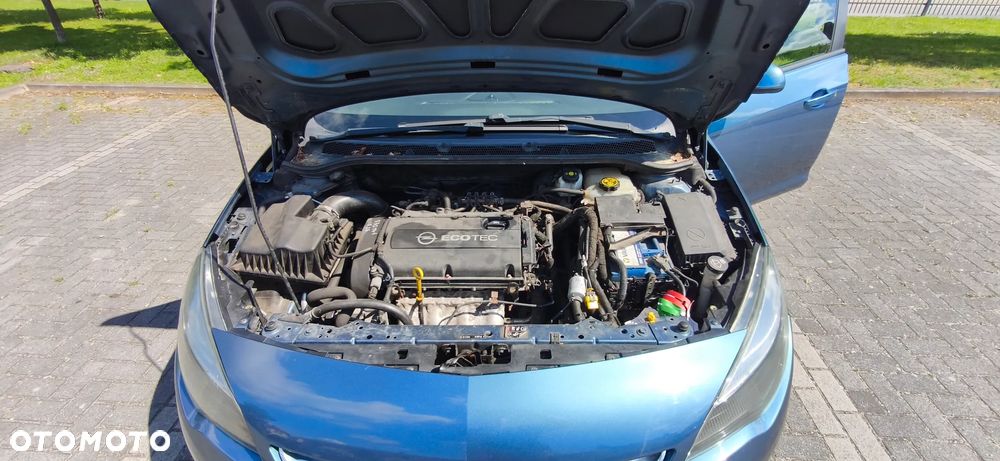 Opel Astra 1.6 Active - 12