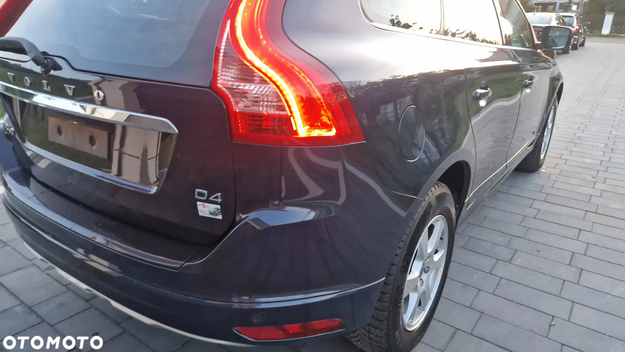 Volvo XC 60 D4 Geartronic Momentum - 13