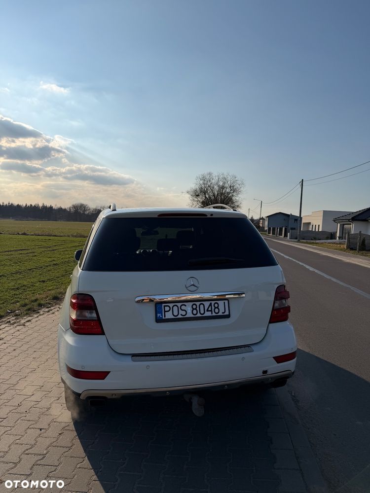 Mercedes-Benz ML - 19