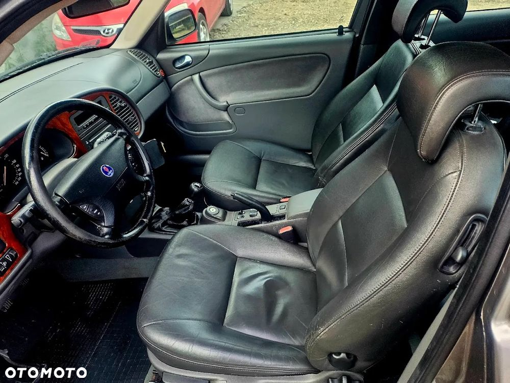 Saab 9-3X - 12