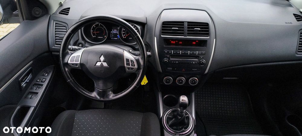 Mitsubishi ASX - 27