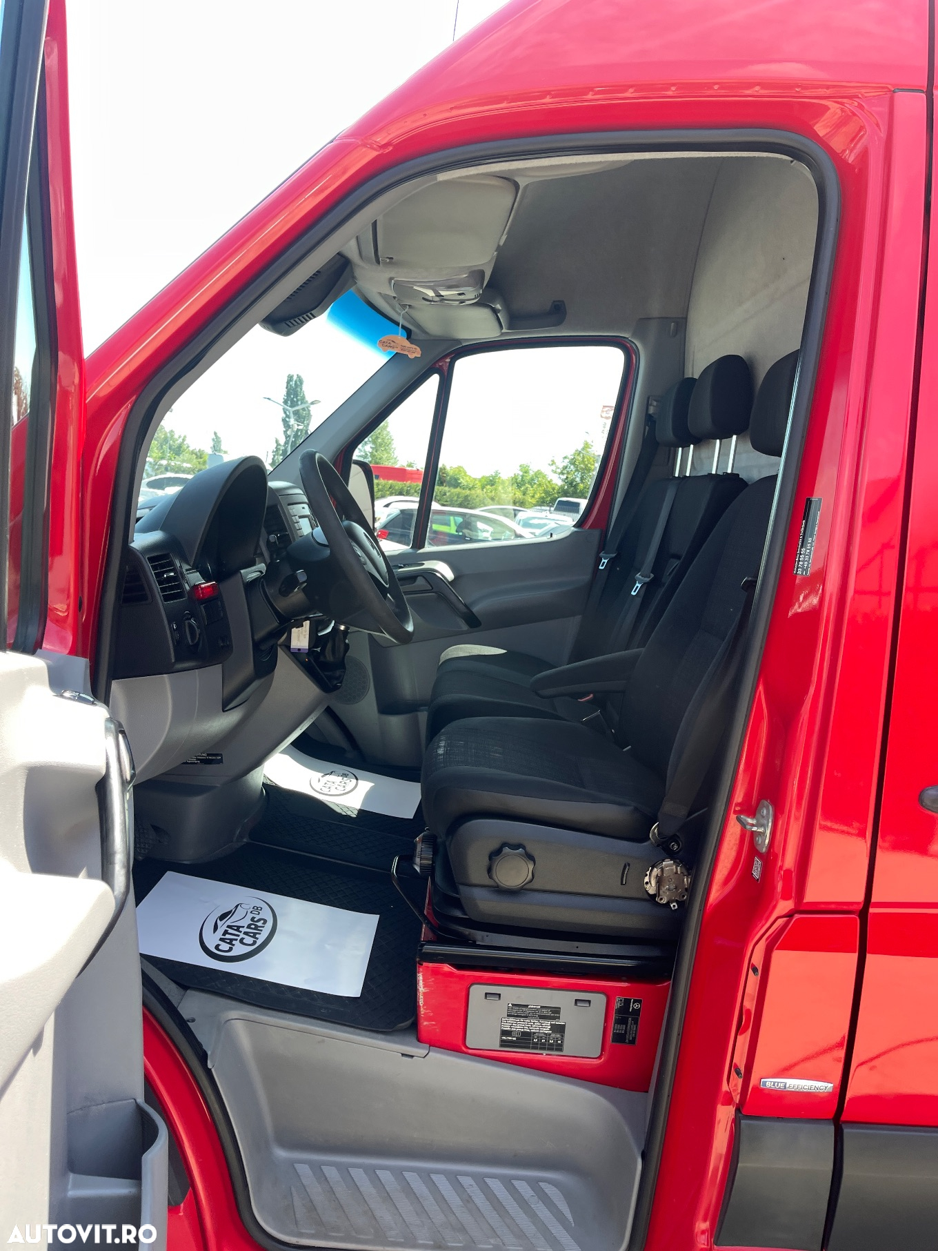 Mercedes-Benz Sprinter 519 3.0CDI V6 AUTOMAT MEDIU 2CULISANTE - 24