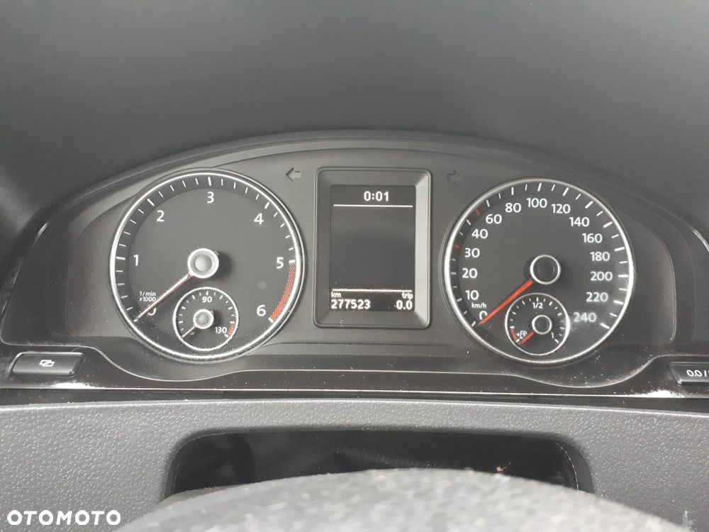 Volkswagen Transporter - 22