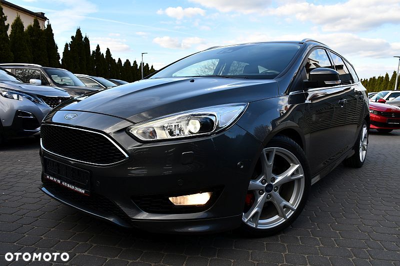 Ford Focus 1.5 EcoBlue Start-Stopp-System TITANIUM DESIGN - 2