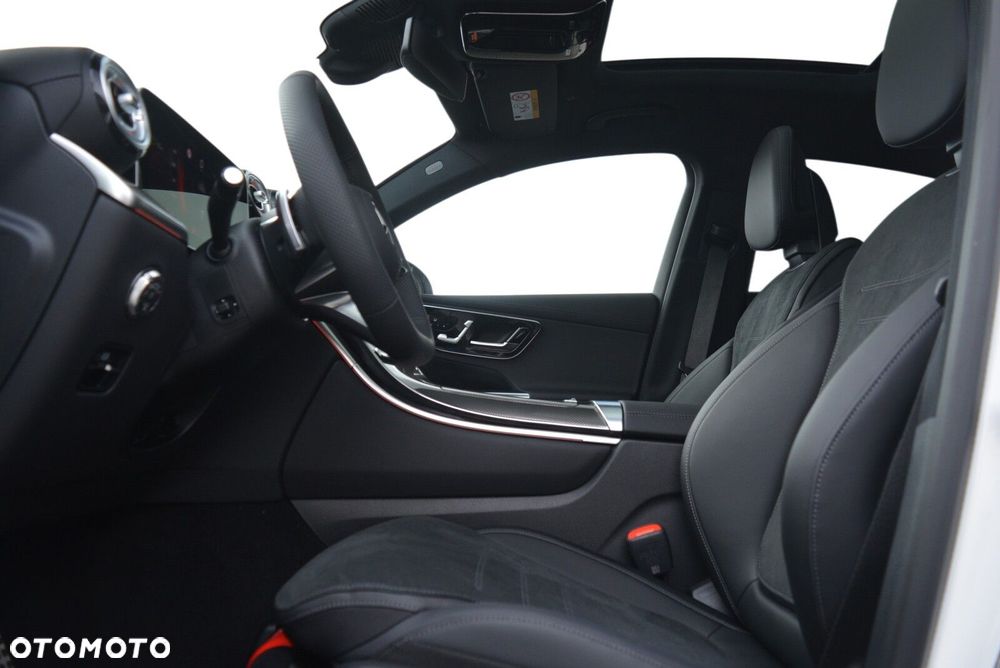 Mercedes-Benz GLC - 7