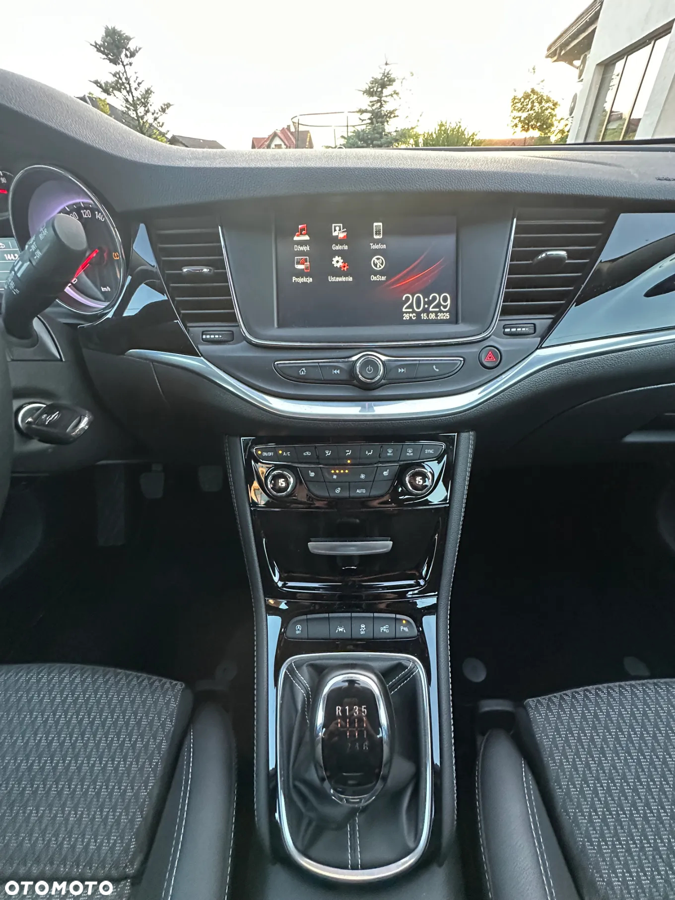 Opel Astra 1.4 Turbo Innovation - 21
