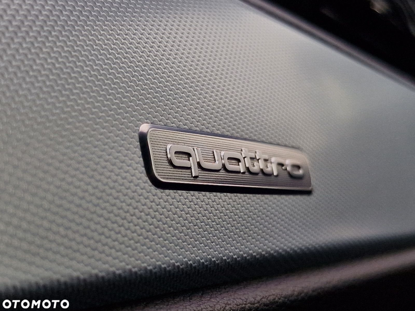 Audi Q3 40 TFSI Quattro S-Line S tronic - 38