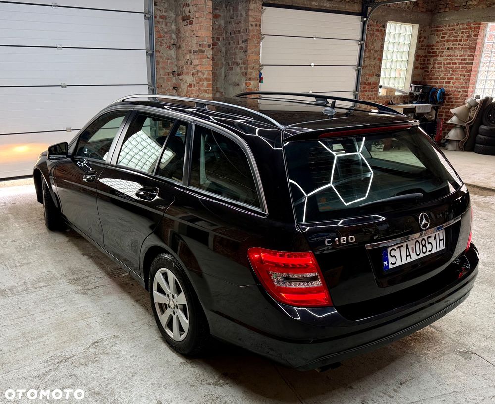 Mercedes-Benz Klasa C 180 (BlueEFFICIENCY) Elegance - 8