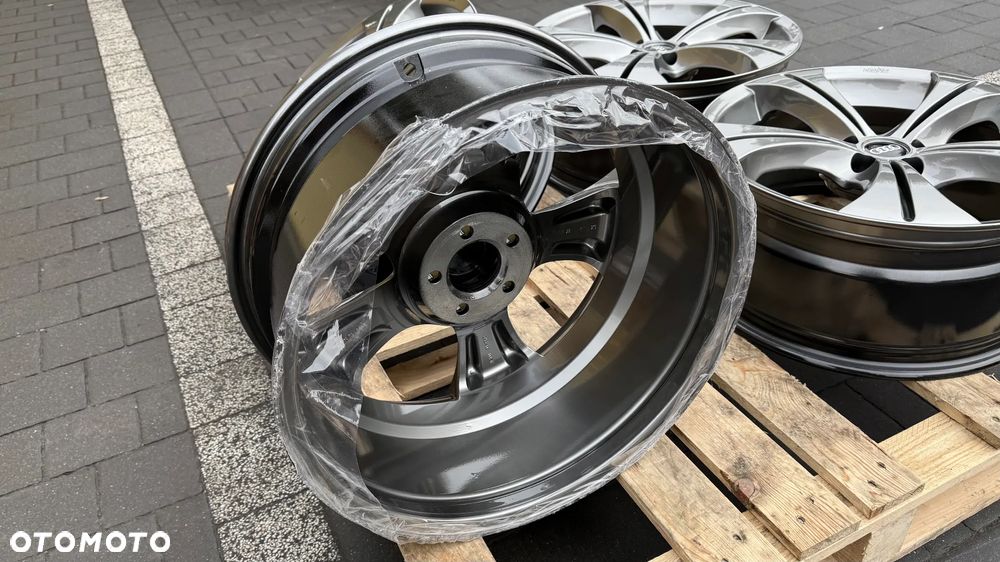 Alufelgi r18 5x100 ET35 8J Audi Seat Skoda VW Koła Oxigin 8018 - 11