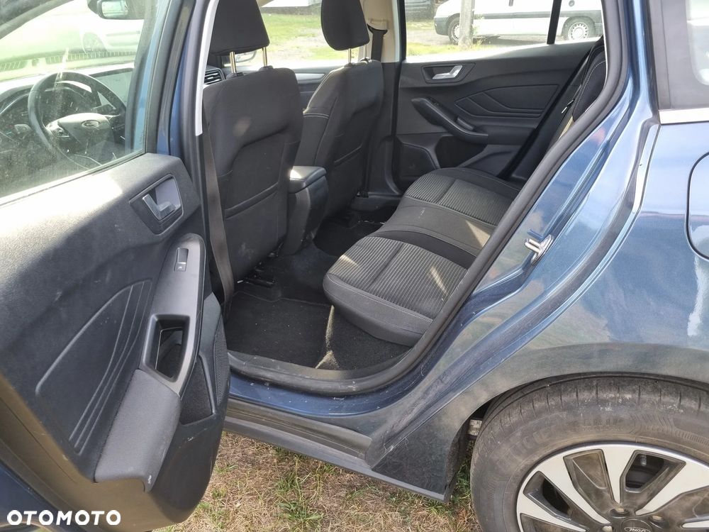 Ford Focus 1.5 EcoBlue STart-Stopp-System TITANIUM - 17