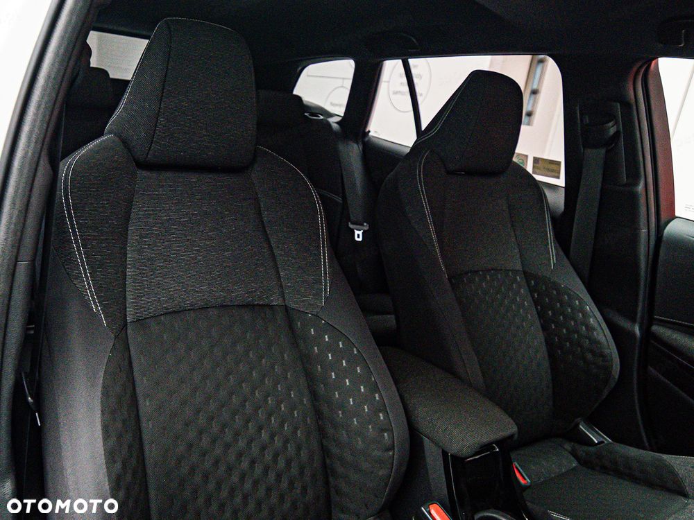 Toyota Corolla 1.8 Hybrid Comfort - 8