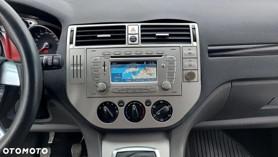 Ford Kuga 2.0 TDCi 4x4 White Magic - 24