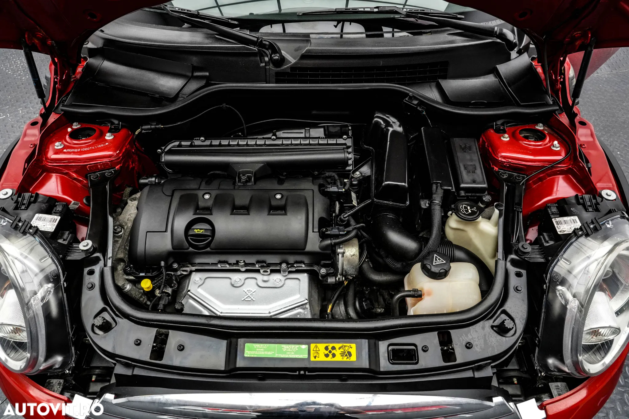 Mini ONE Standard - 18