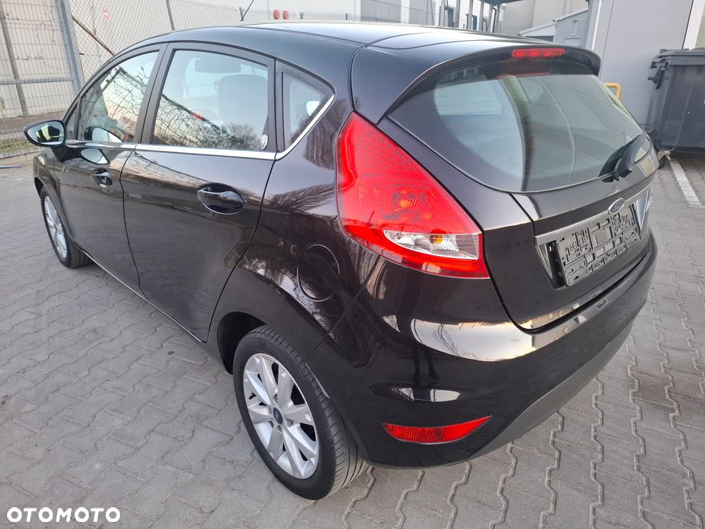Ford Fiesta 1.25 Ghia EU5 - 3