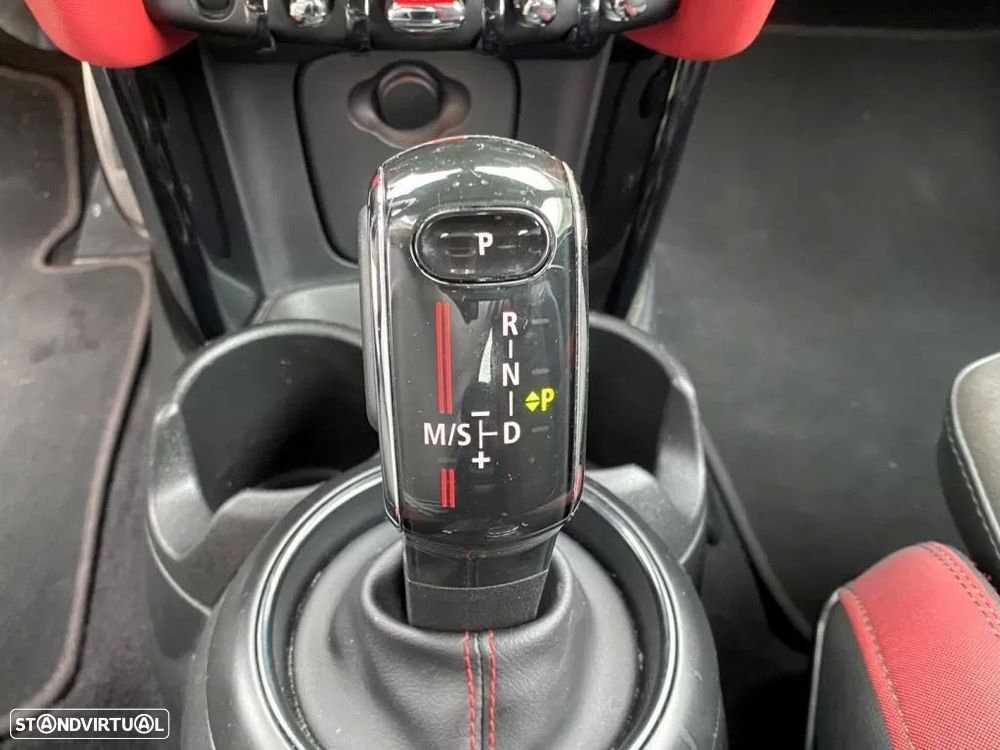 MINI 3 Portas John Cooper Works Auto Desportiva - 15
