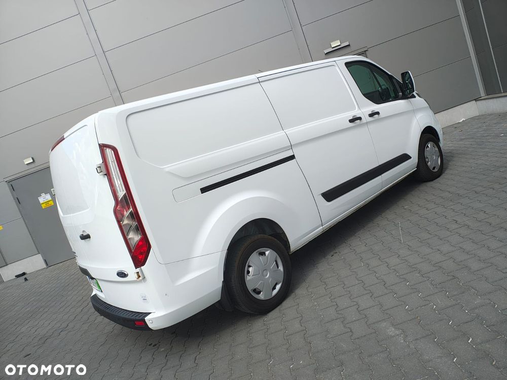 Ford TRANSIT CUSTOM - 15