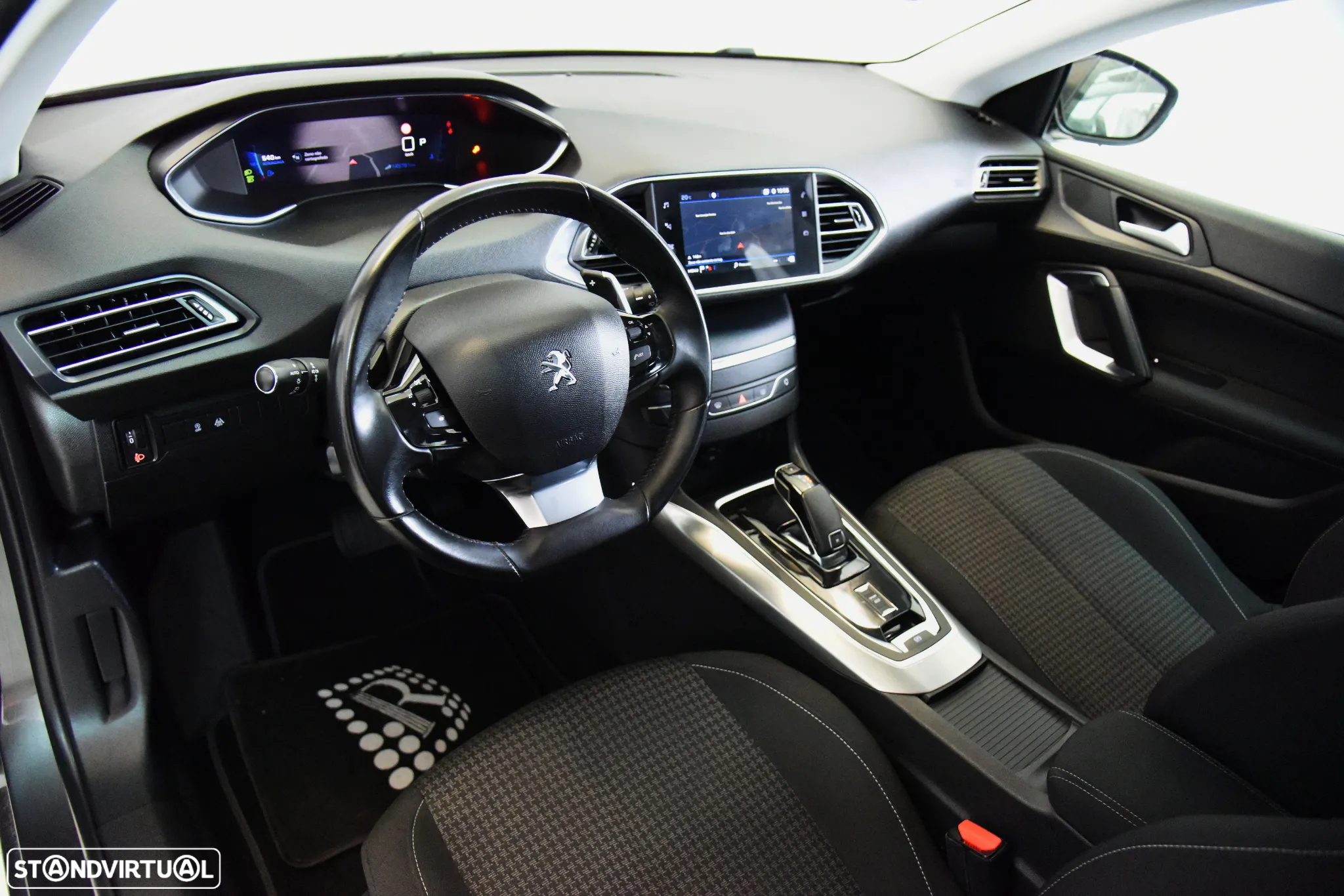 Peugeot 308 SW 1.5 BlueHDi Active Pack EAT8 - 12