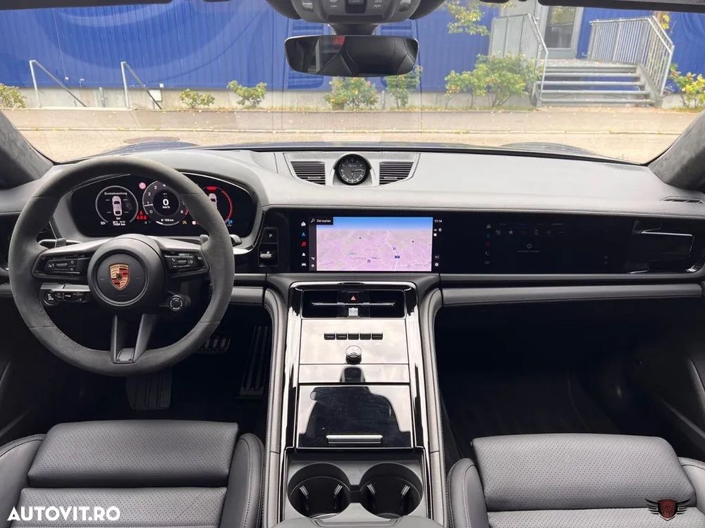 Porsche Panamera GTS - 18