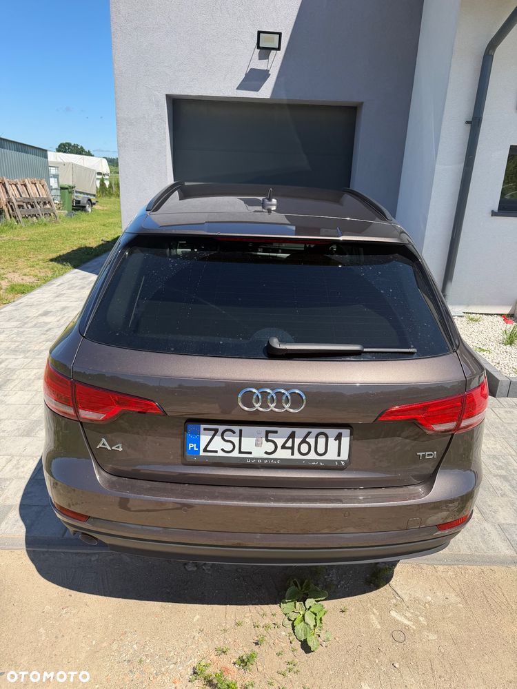 Audi A4 Avant 2.0 TDI S tronic - 8