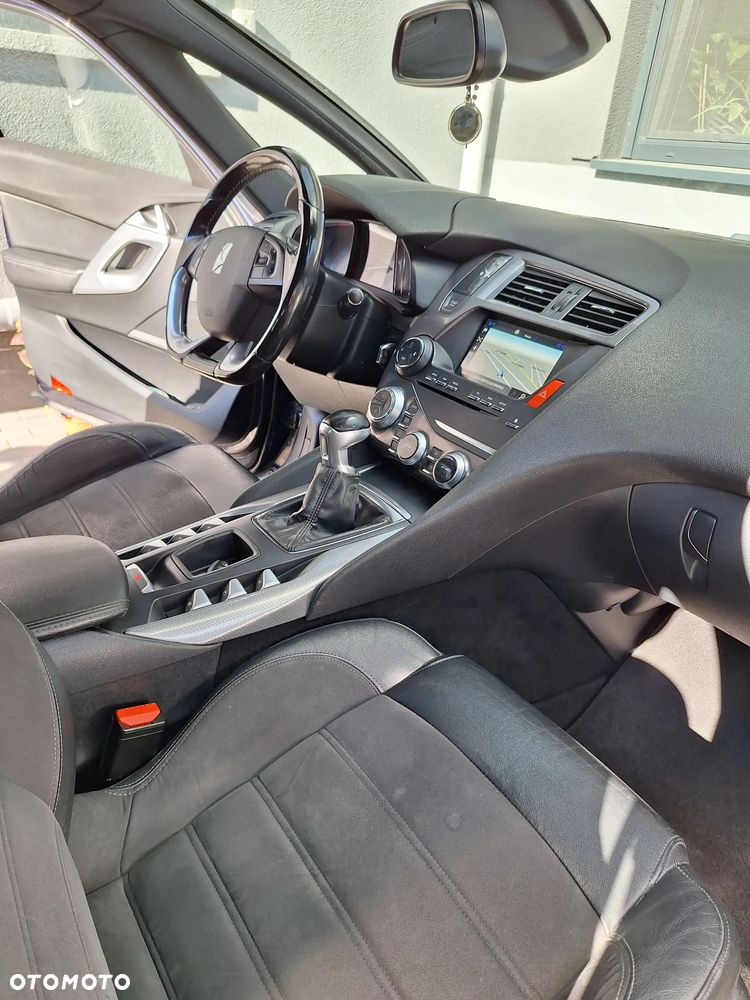 Citroën DS5 - 11