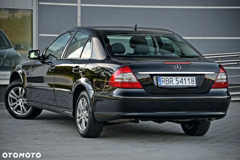 Mercedes-Benz Klasa E - 17