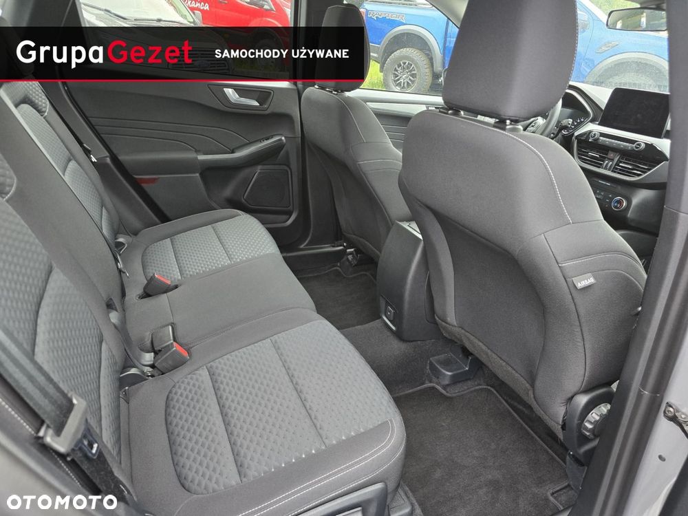 Ford Kuga - 26
