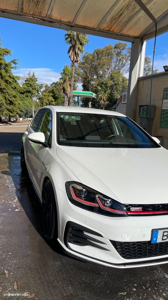 VW Golf GTI 2.0 TSI OPF DSG Performance - 3