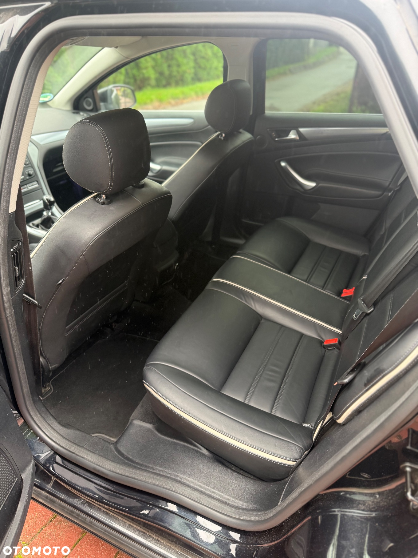Ford Mondeo 2.0 TDCI Titanium X - 14