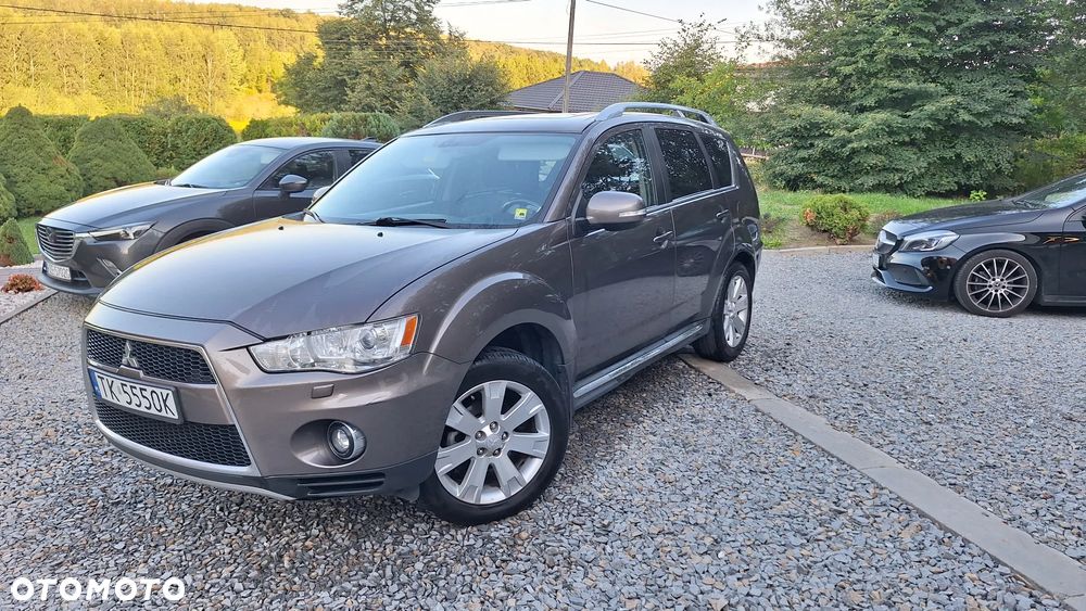 Mitsubishi Outlander 2.0 DID Instyle - 1