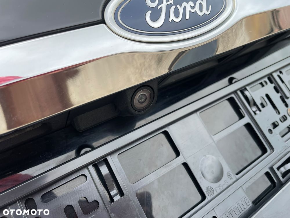 Ford Mondeo - 24