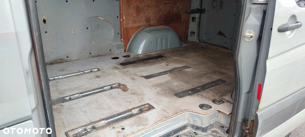 Mercedes-Benz SPRINTER - 8