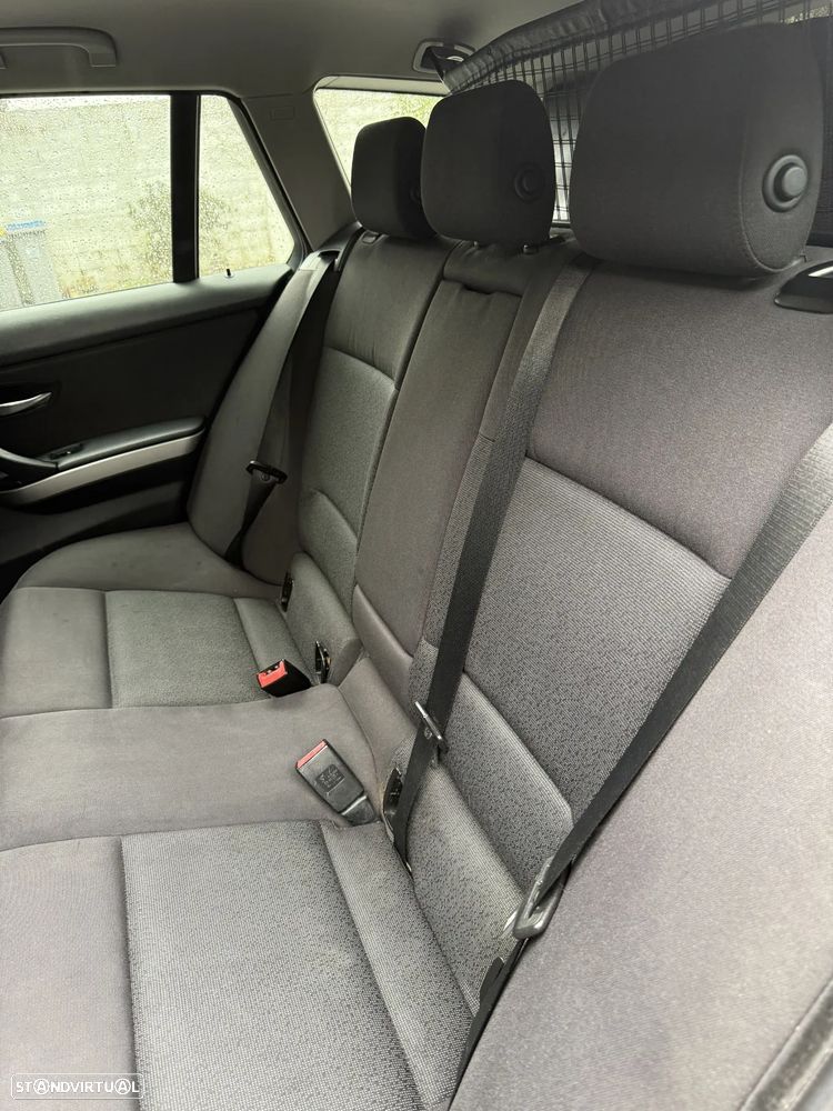 BMW 318 d DPF Edition Sport - 13