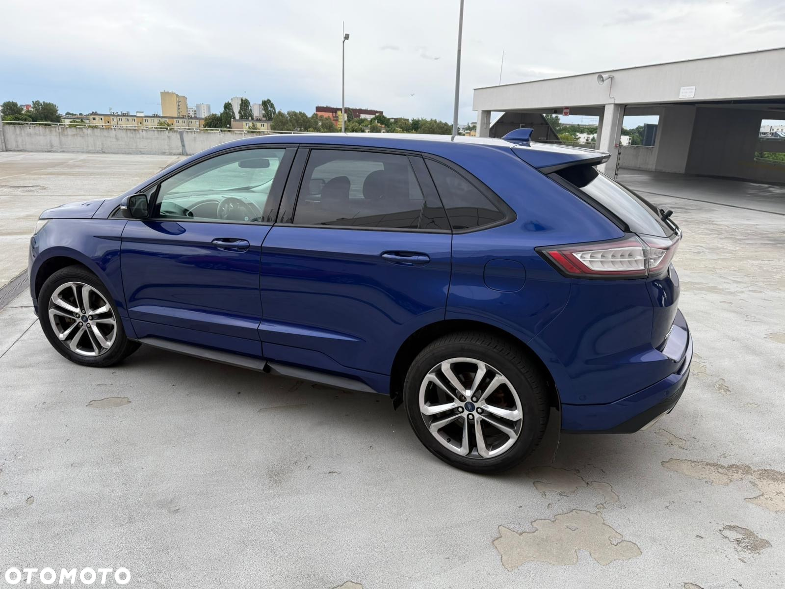 Ford Edge - 5