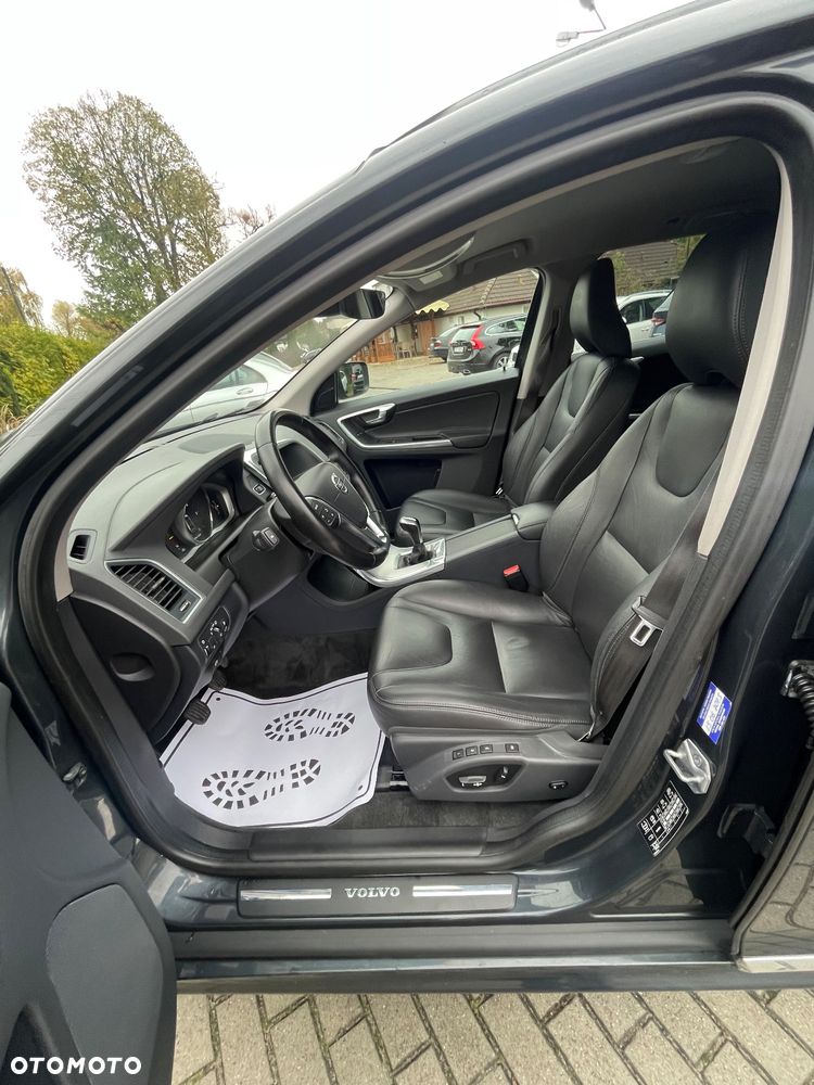 Volvo XC 60 D3 Inscription - 19