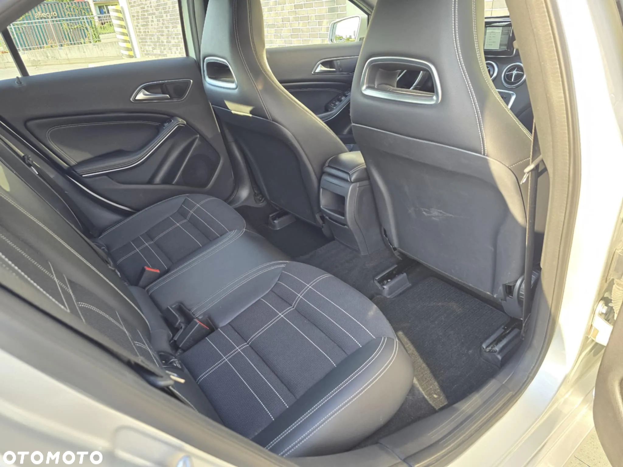 Mercedes-Benz Klasa A 180 CDI StreetStyle - 22