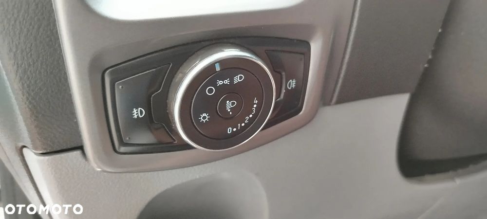 Ford Transit Custom - 18
