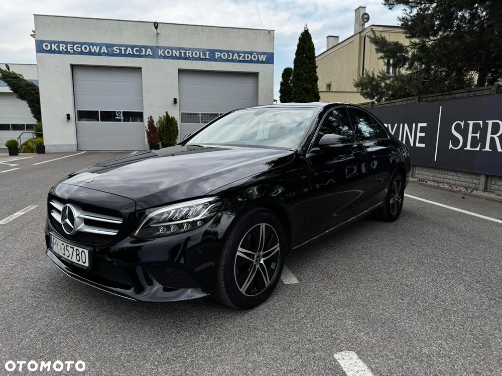Mercedes-Benz Klasa C 180 9G-TRONIC - 2