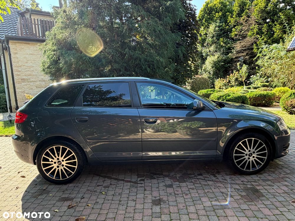Audi A3 Sportback 2.0 TDI Ambition - 4