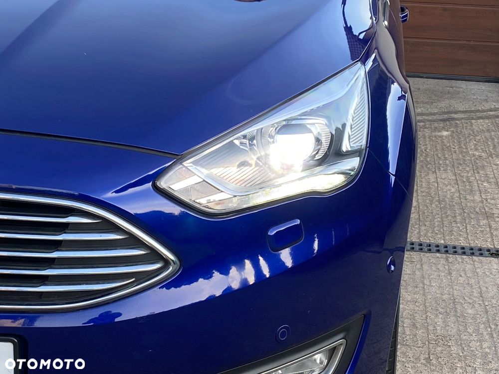 Ford C-MAX 2.0 TDCi Start-Stop-System Titanium - 37