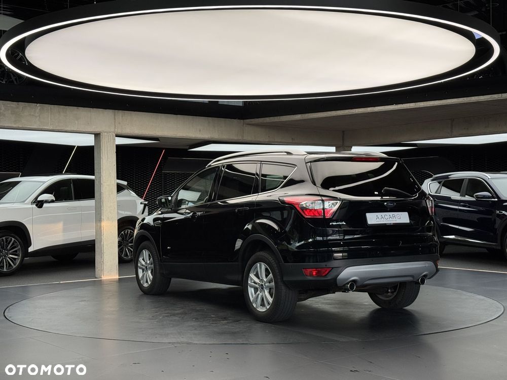 Ford Kuga 2.0 TDCi AWD Titanium - 4
