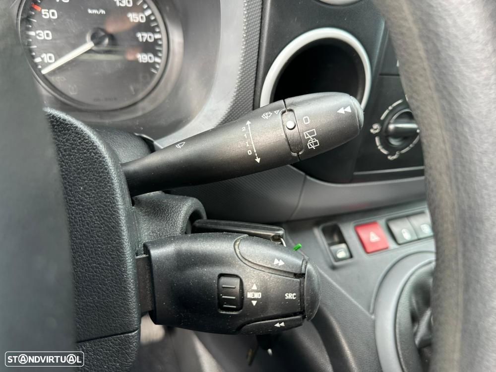 Citroën Berlingo 1.6 BlueHDi 3 LUG. Iva Dedutível - 21