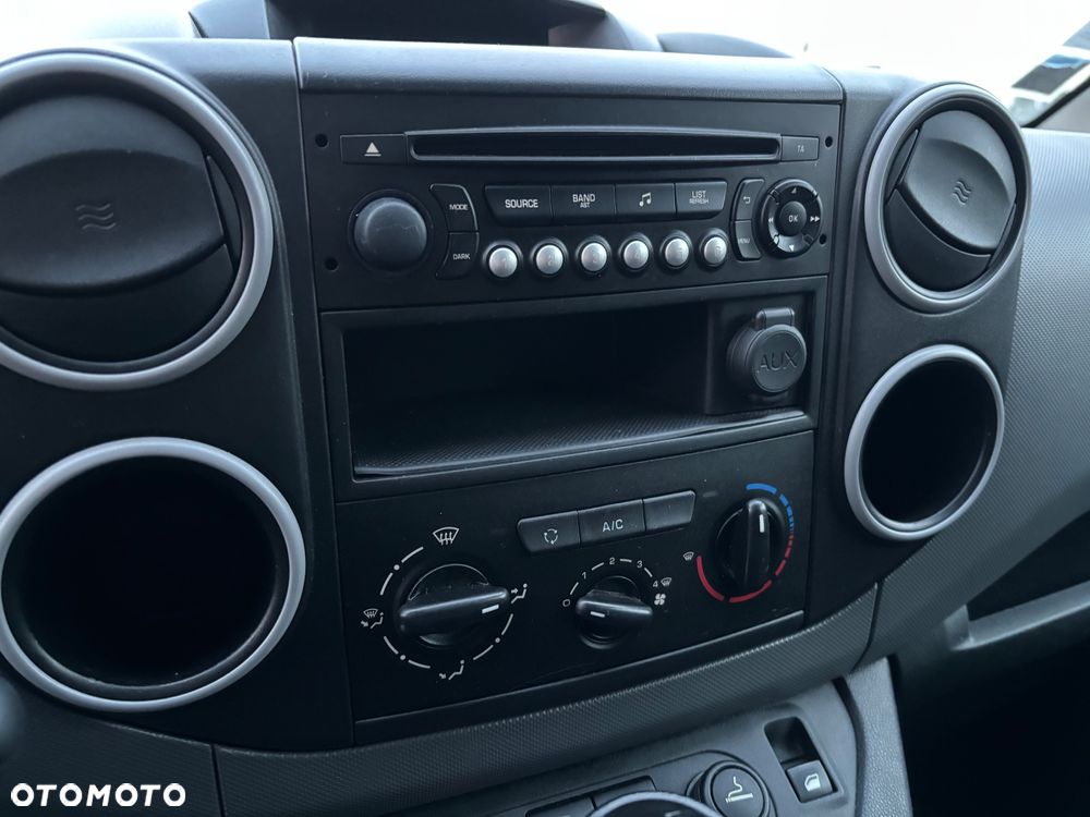 Peugeot Partner - 11