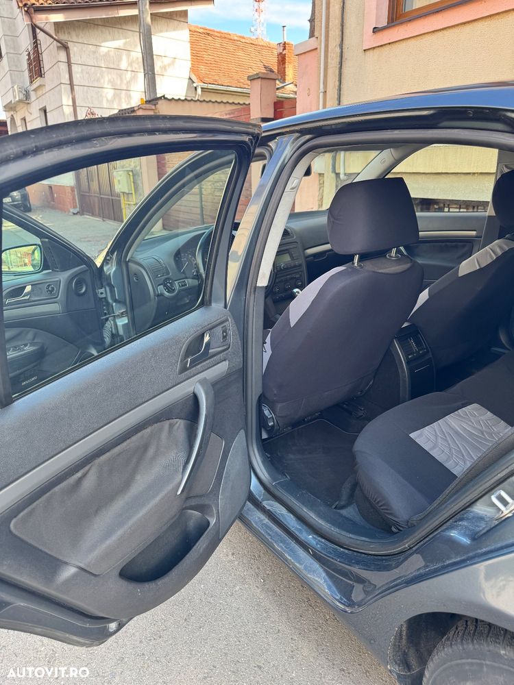 Skoda Octavia 2.0 TDI Business - 10