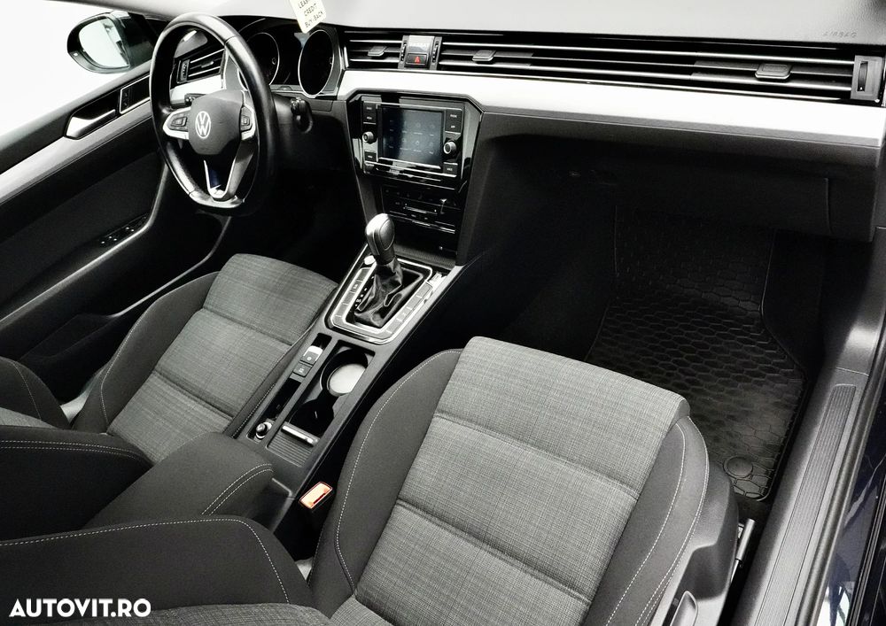 Volkswagen Passat 2.0 TDI DSG Comfortline - 12