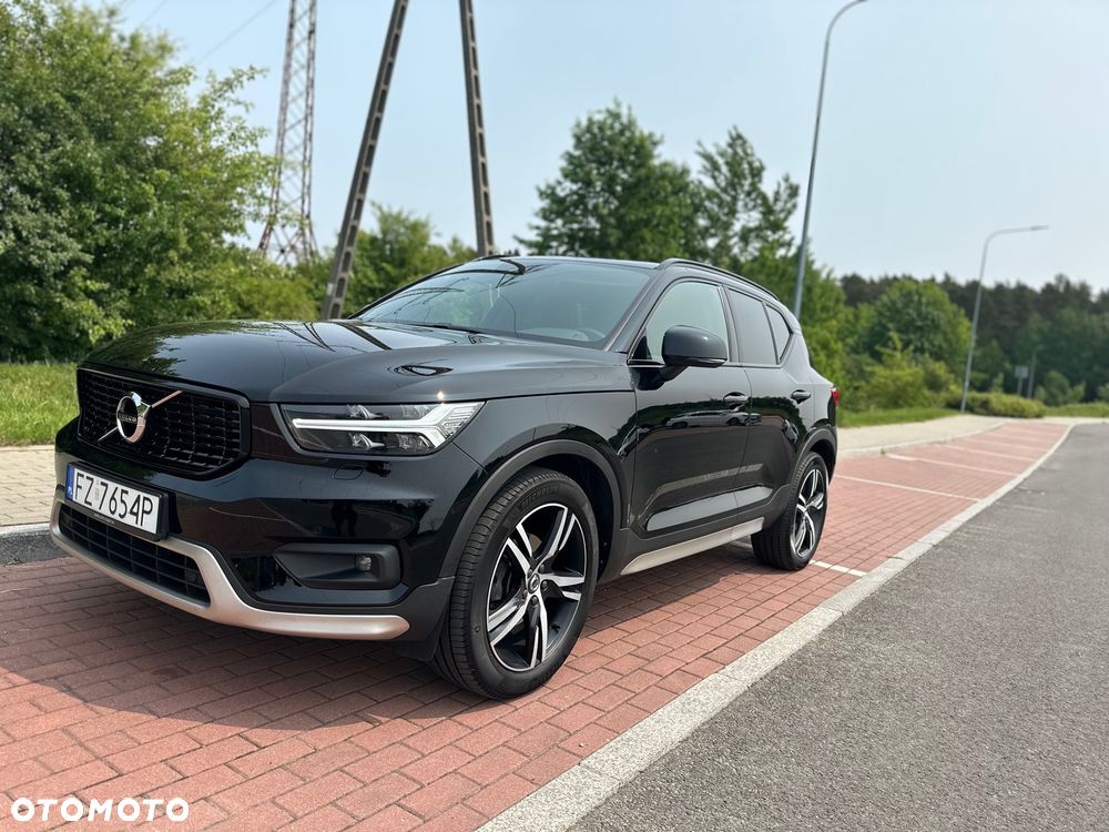 Volvo XC 40 T3 R-Design - 3