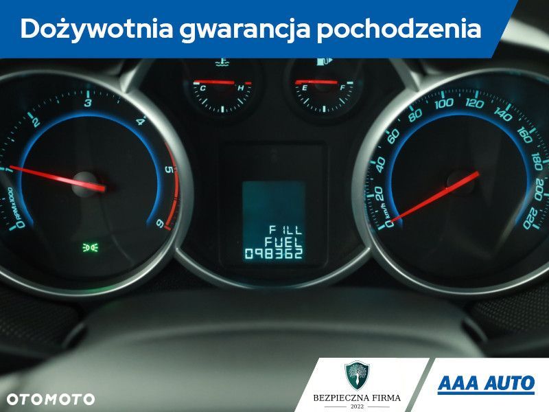 Chevrolet Cruze - 10