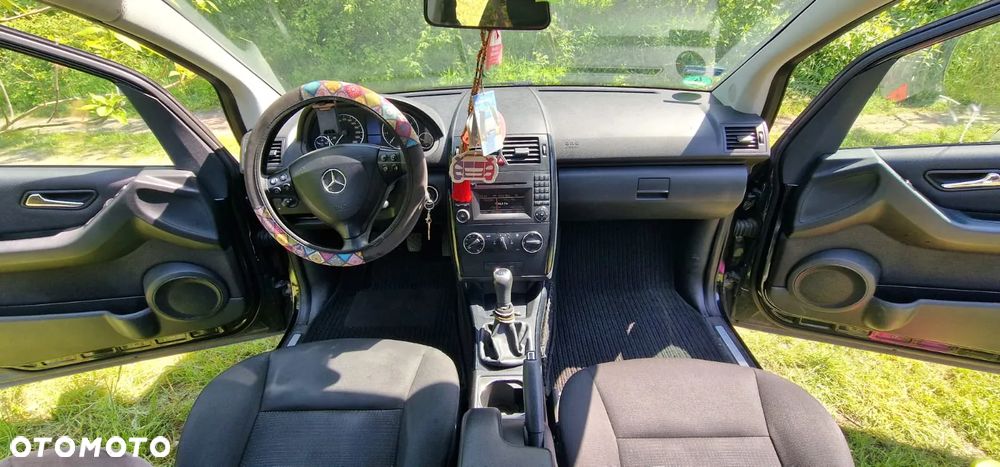 Mercedes-Benz Klasa A 180 BlueEFFICIENCY - 6