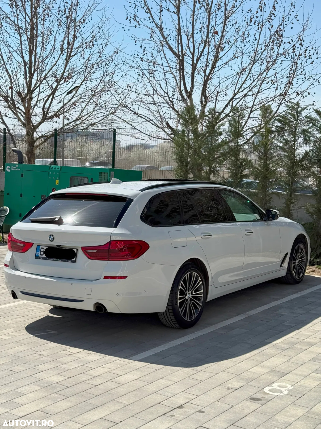 BMW Seria 5 520i AT - 3