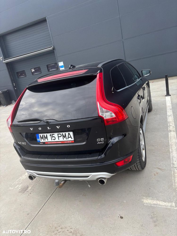 Volvo XC 60 D5 AWD A6 Basic - 2