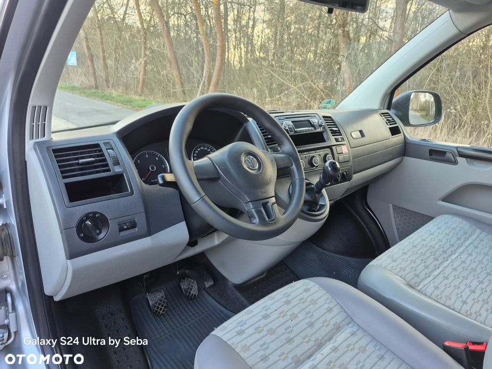 Volkswagen Transporter - 13